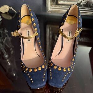 *Worn only once* Miu Miu Mary Jane Navy Suede Pumps with Gold Studs Size 37.5